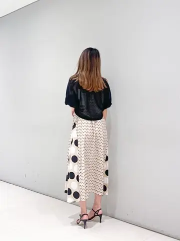 ORIGINATED IN GRACE CONTINENTAL yukimi yonee コーディネート画像