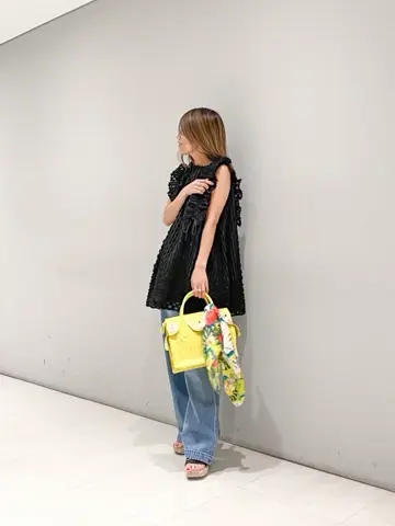 ORIGINATED IN GRACE CONTINENTAL yukimi yonee コーディネート画像