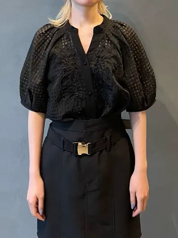 ORIGINATED IN GRACE CONTINENTAL 三浦　芙優 コーディネート画像