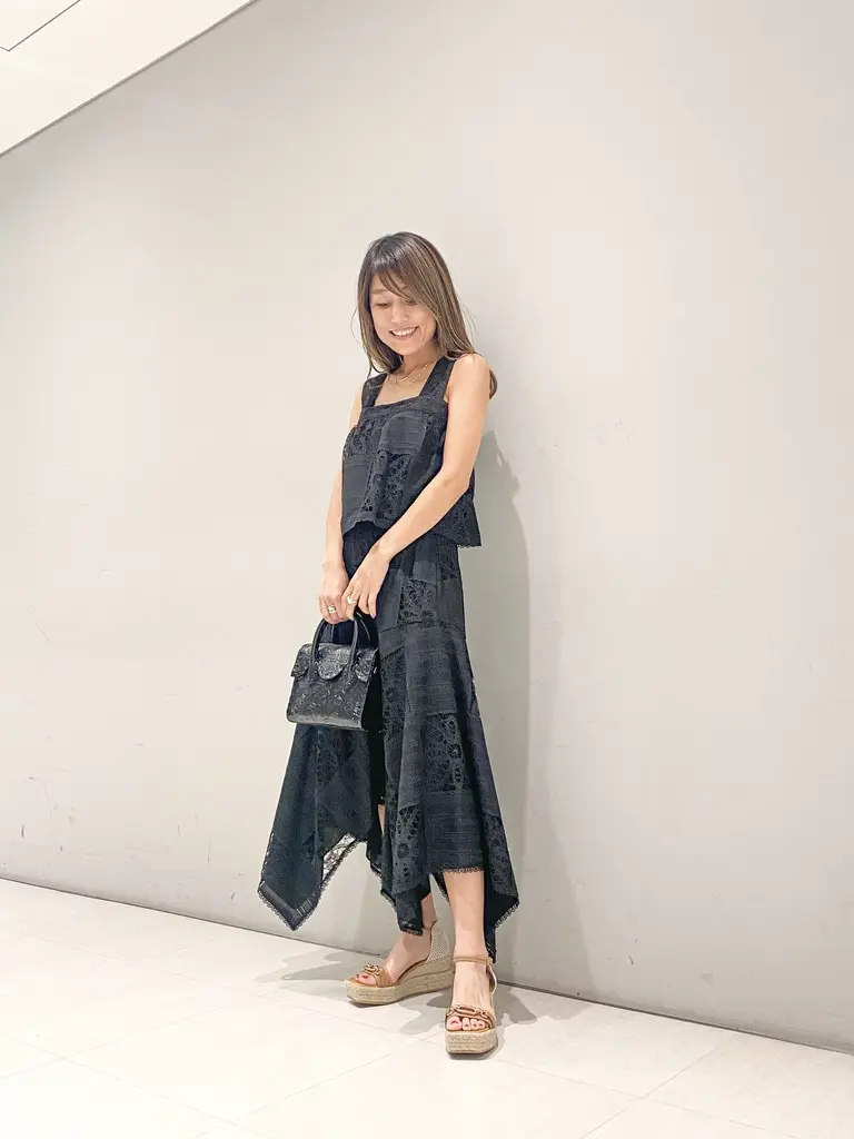 ORIGINATED IN GRACE CONTINENTAL yukimi yonee コーディネート画像