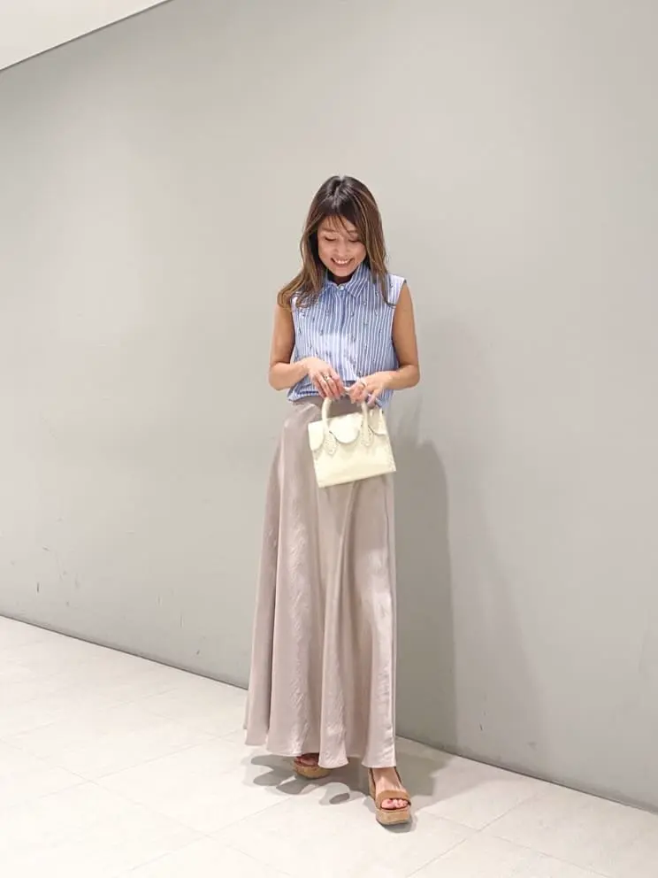 ORIGINATED IN GRACE CONTINENTAL yukimi yonee コーディネート画像