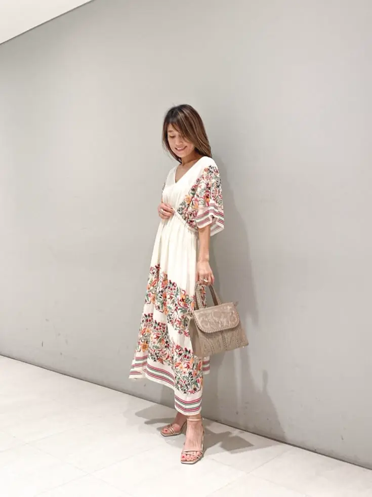 ORIGINATED IN GRACE CONTINENTAL yukimi yonee コーディネート画像