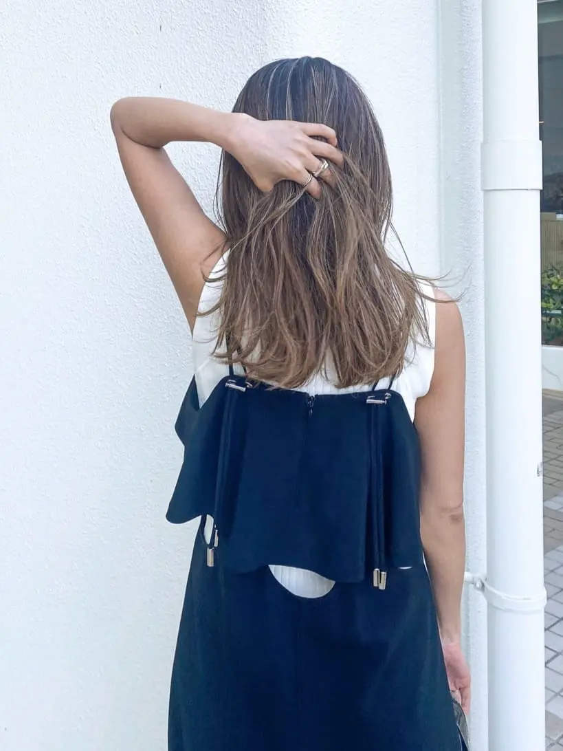 ORIGINATED IN GRACE CONTINENTAL yukimi yonee コーディネート画像