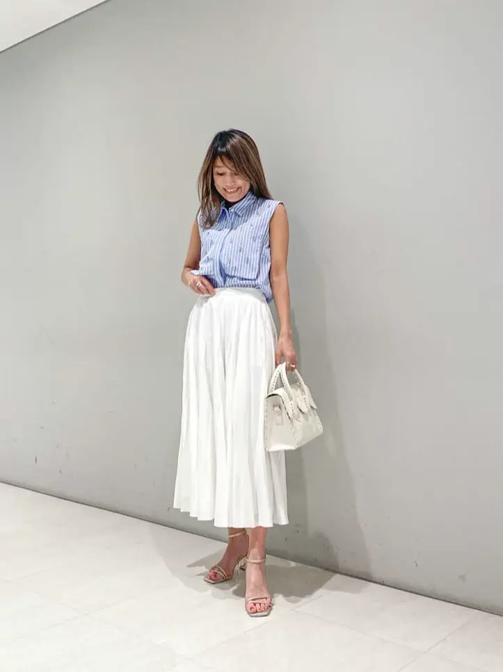 ORIGINATED IN GRACE CONTINENTAL yukimi yonee コーディネート画像