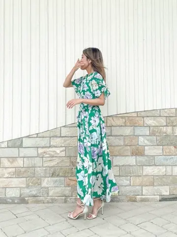 ORIGINATED IN GRACE CONTINENTAL yukimi yonee コーディネート画像