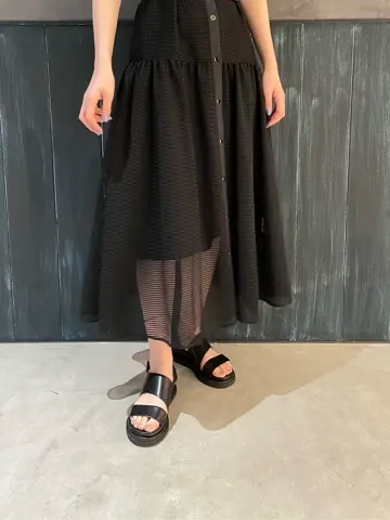 ORIGINATED IN GRACE CONTINENTAL 三浦　芙優 コーディネート画像