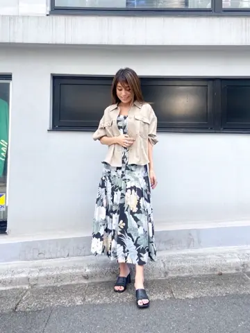 ORIGINATED IN GRACE CONTINENTAL yukimi yonee コーディネート画像