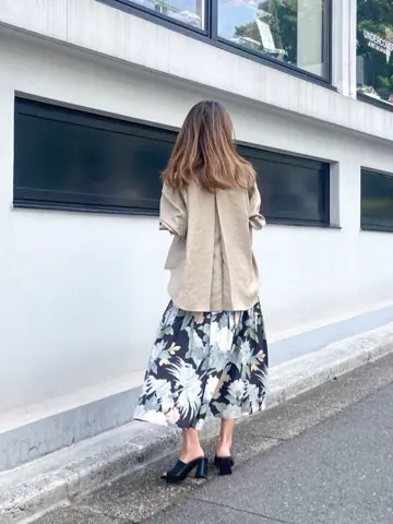 ORIGINATED IN GRACE CONTINENTAL yukimi yonee コーディネート画像