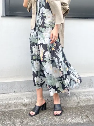 ORIGINATED IN GRACE CONTINENTAL yukimi yonee コーディネート画像