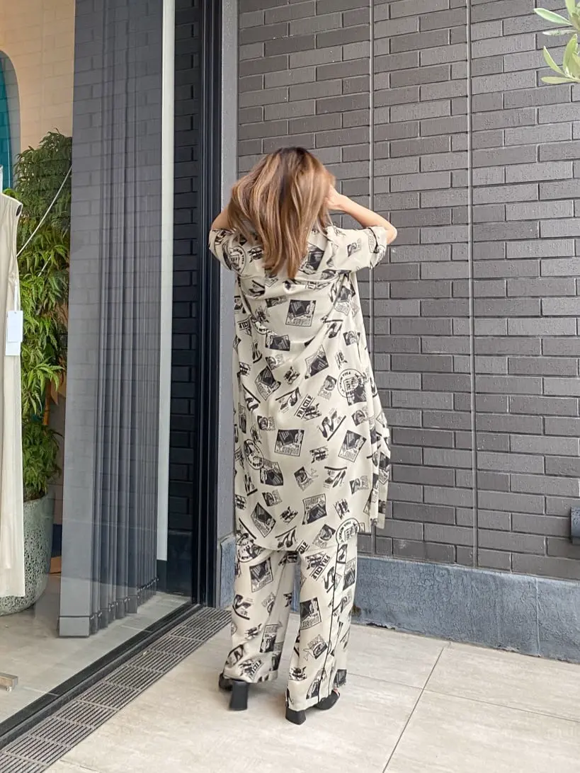 ORIGINATED IN GRACE CONTINENTAL yukimi yonee コーディネート画像