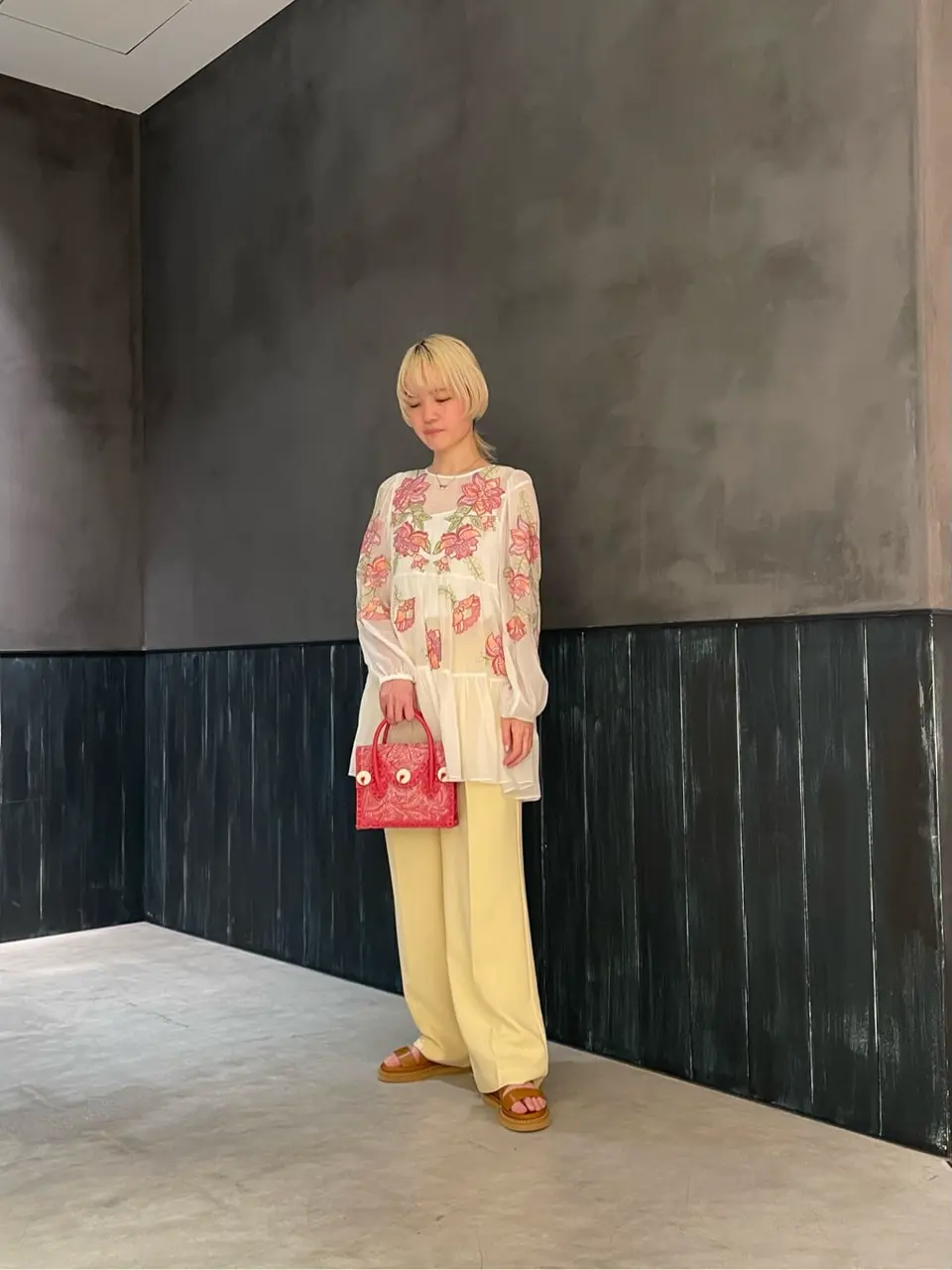 ORIGINATED IN GRACE CONTINENTAL 三浦　芙優 コーディネート画像