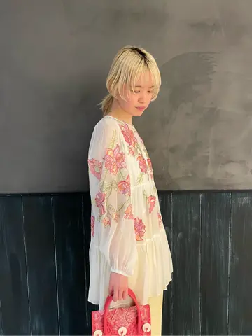 ORIGINATED IN GRACE CONTINENTAL 三浦　芙優 コーディネート画像