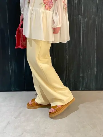 ORIGINATED IN GRACE CONTINENTAL 三浦　芙優 コーディネート画像