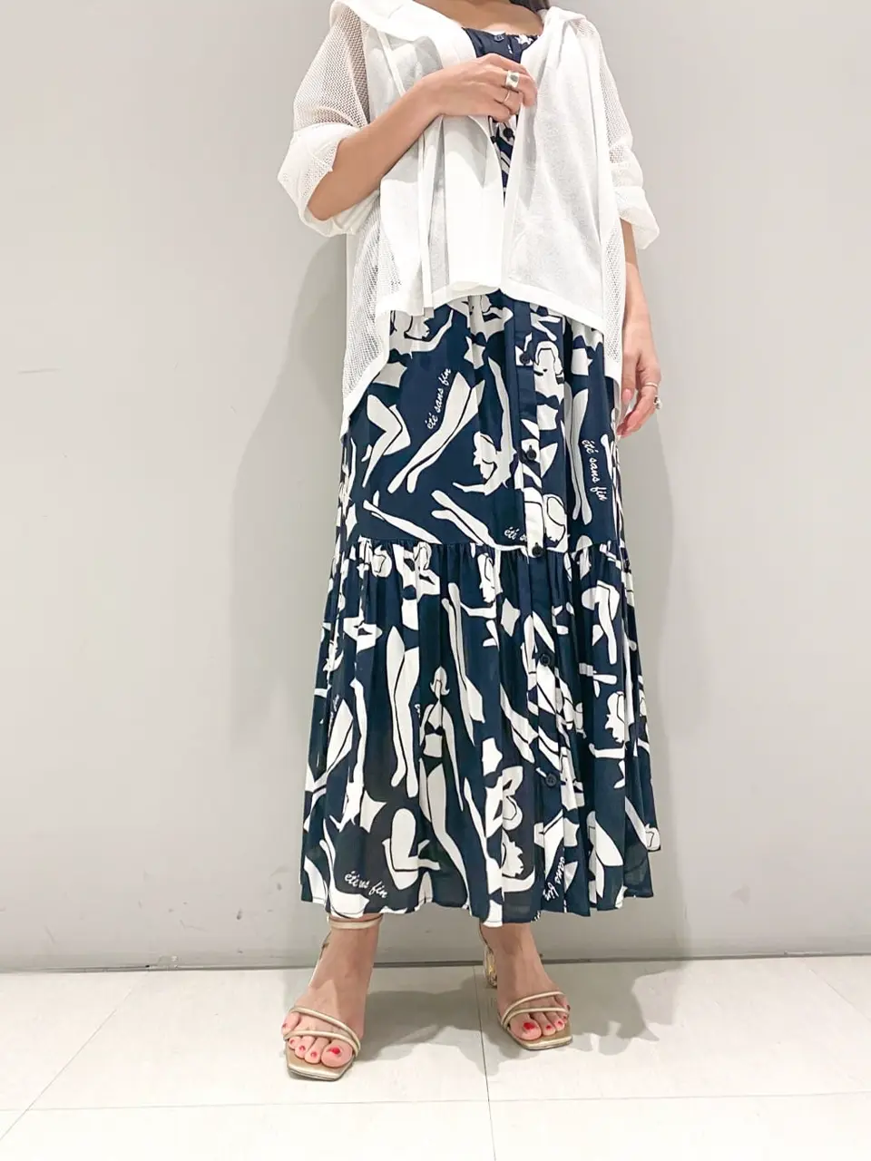 ORIGINATED IN GRACE CONTINENTAL yukimi yonee コーディネート画像