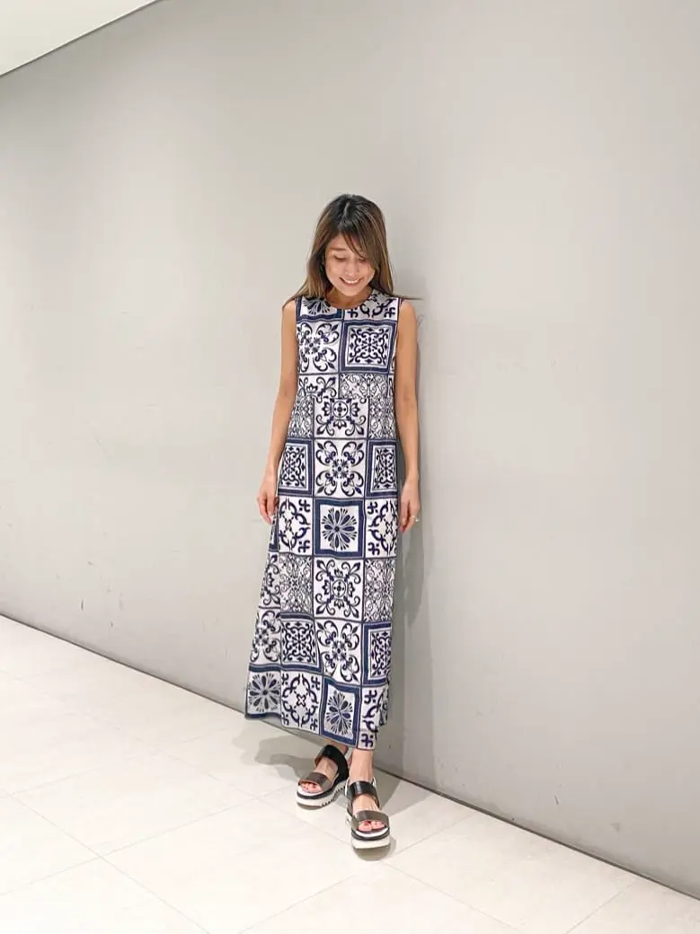 ORIGINATED IN GRACE CONTINENTAL yukimi yonee コーディネート画像