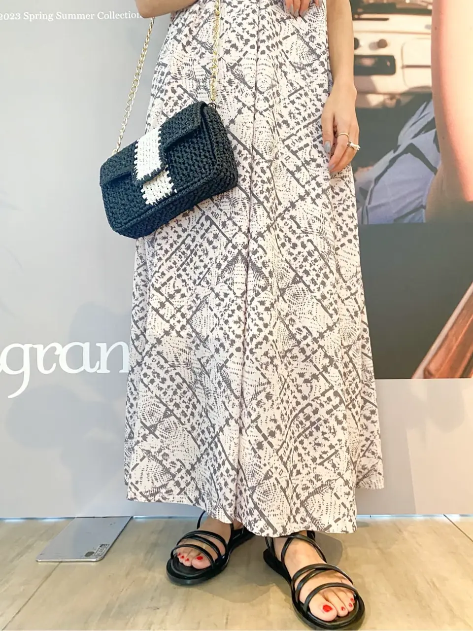 ORIGINATED IN GRACE CONTINENTAL yukimi yonee コーディネート画像