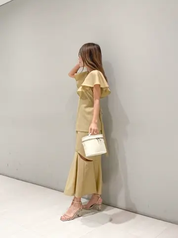 ORIGINATED IN GRACE CONTINENTAL yukimi yonee コーディネート画像