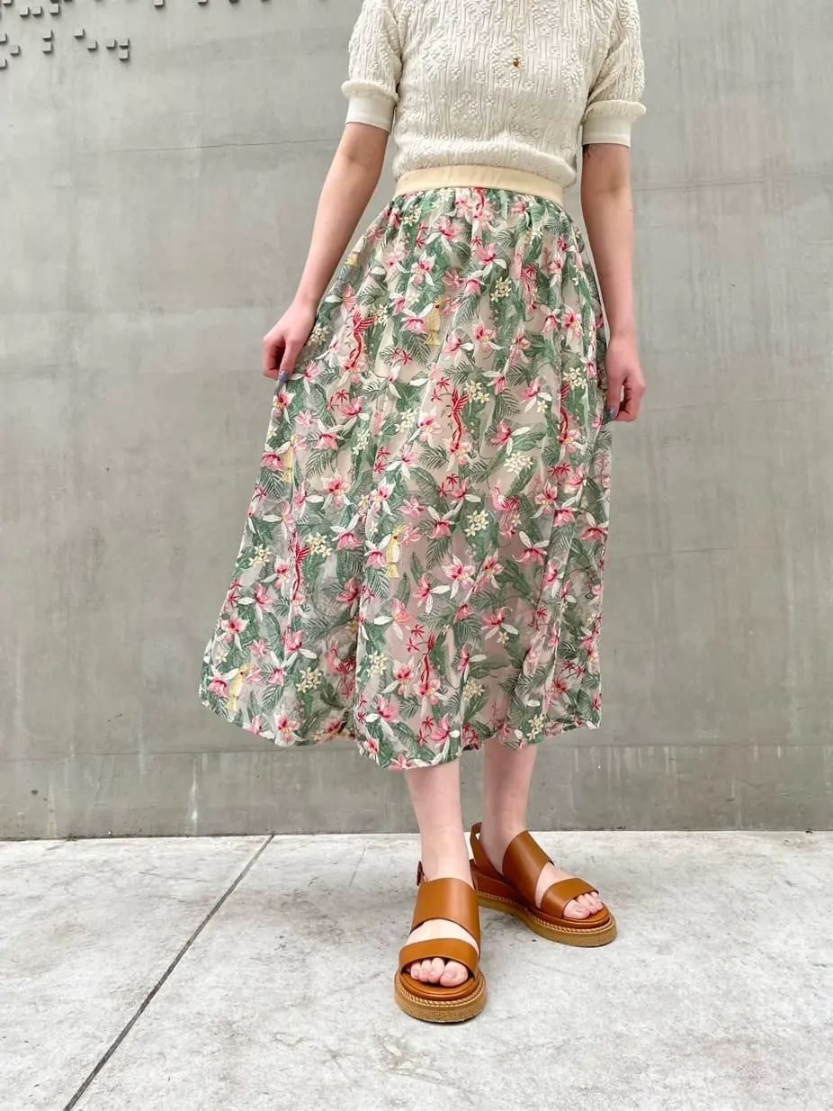 ORIGINATED IN GRACE CONTINENTAL 三浦　芙優 コーディネート画像