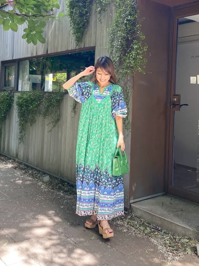 ORIGINATED IN GRACE CONTINENTAL yukimi yonee コーディネート画像