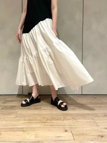 ORIGINATED IN GRACE CONTINENTAL 三浦　芙優 コーディネート画像