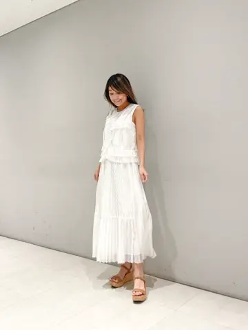 ORIGINATED IN GRACE CONTINENTAL yukimi yonee コーディネート画像