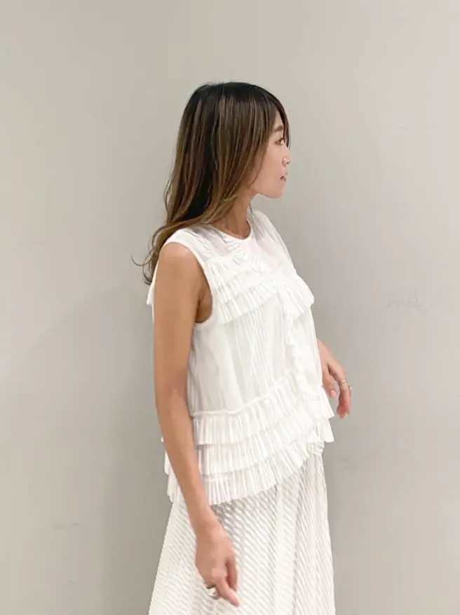 ORIGINATED IN GRACE CONTINENTAL yukimi yonee コーディネート画像