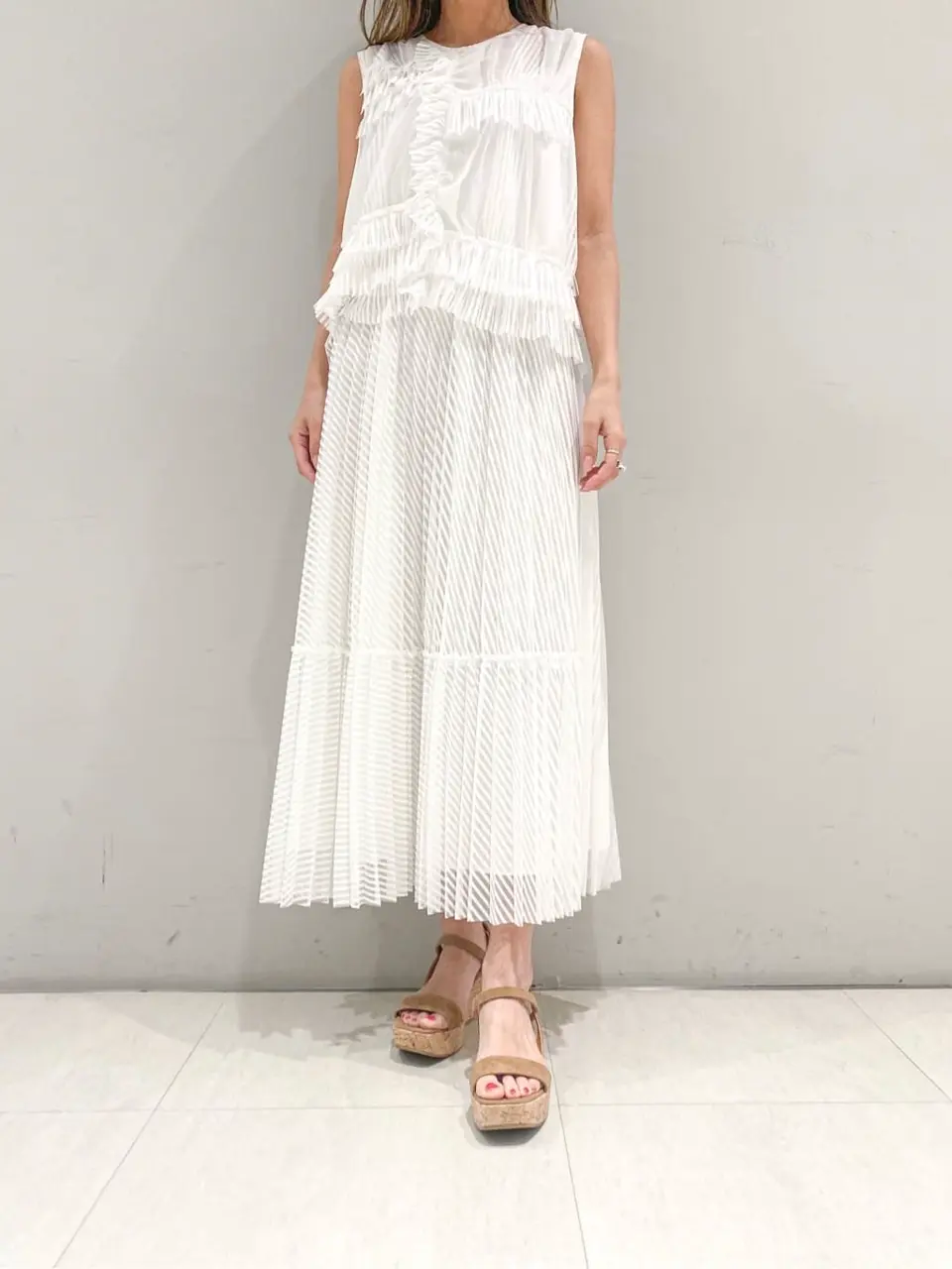 ORIGINATED IN GRACE CONTINENTAL yukimi yonee コーディネート画像