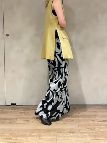 ORIGINATED IN GRACE CONTINENTAL 三浦　芙優 コーディネート画像