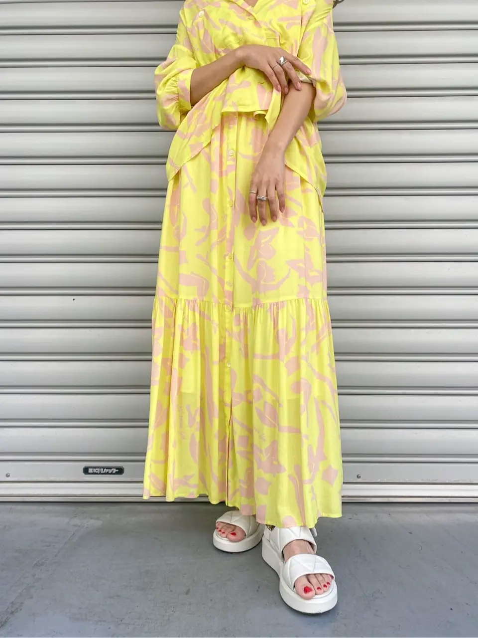 ORIGINATED IN GRACE CONTINENTAL yukimi yonee コーディネート画像