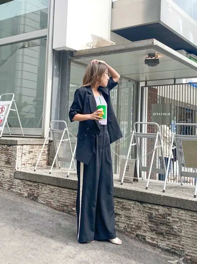 ORIGINATED IN GRACE CONTINENTAL yukimi yonee コーディネート画像