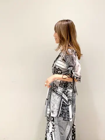 ORIGINATED IN GRACE CONTINENTAL yukimi yonee コーディネート画像