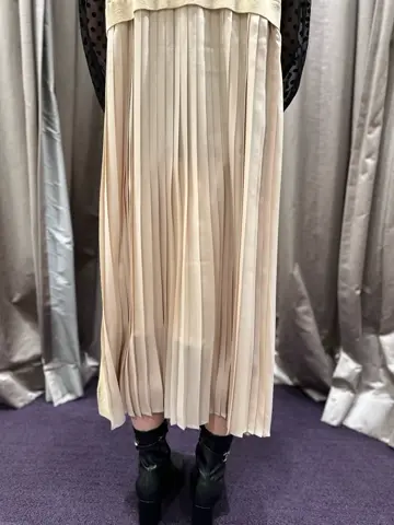 ORIGINATED IN GRACE CONTINENTAL Kaho コーディネート画像