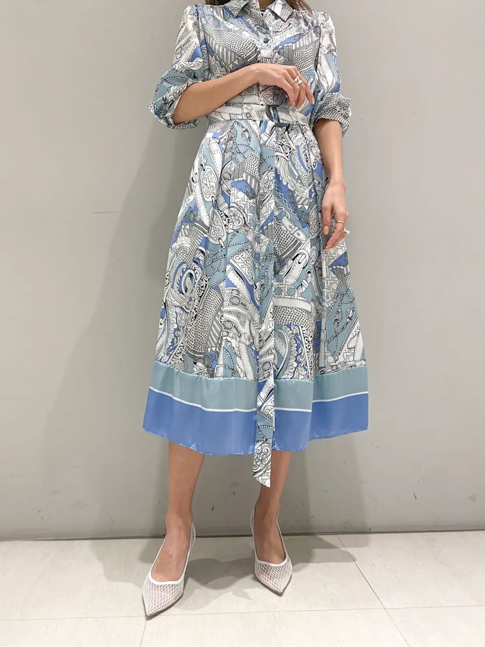 ORIGINATED IN GRACE CONTINENTAL yukimi yonee コーディネート画像