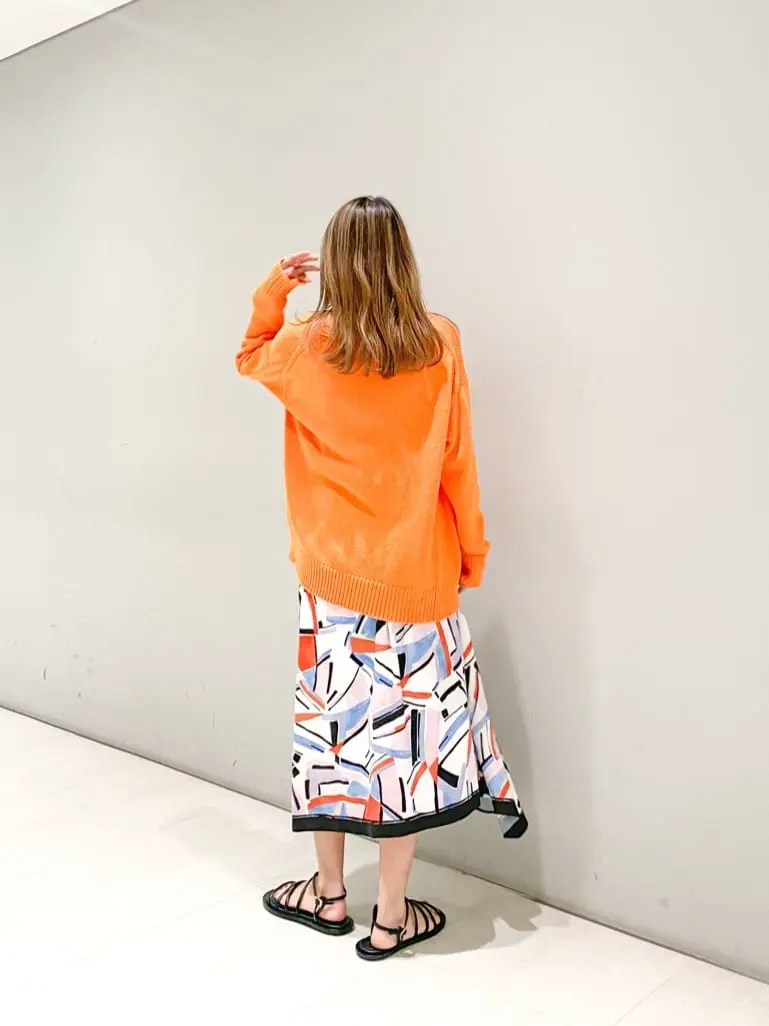 ORIGINATED IN GRACE CONTINENTAL yukimi yonee コーディネート画像