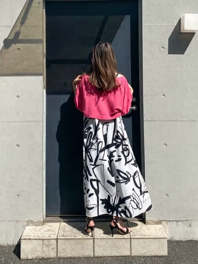 ORIGINATED IN GRACE CONTINENTAL yukimi yonee コーディネート画像