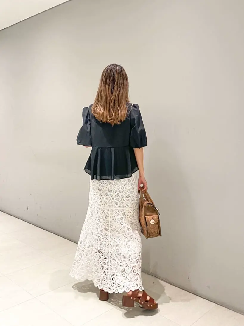 ORIGINATED IN GRACE CONTINENTAL yukimi yonee コーディネート画像