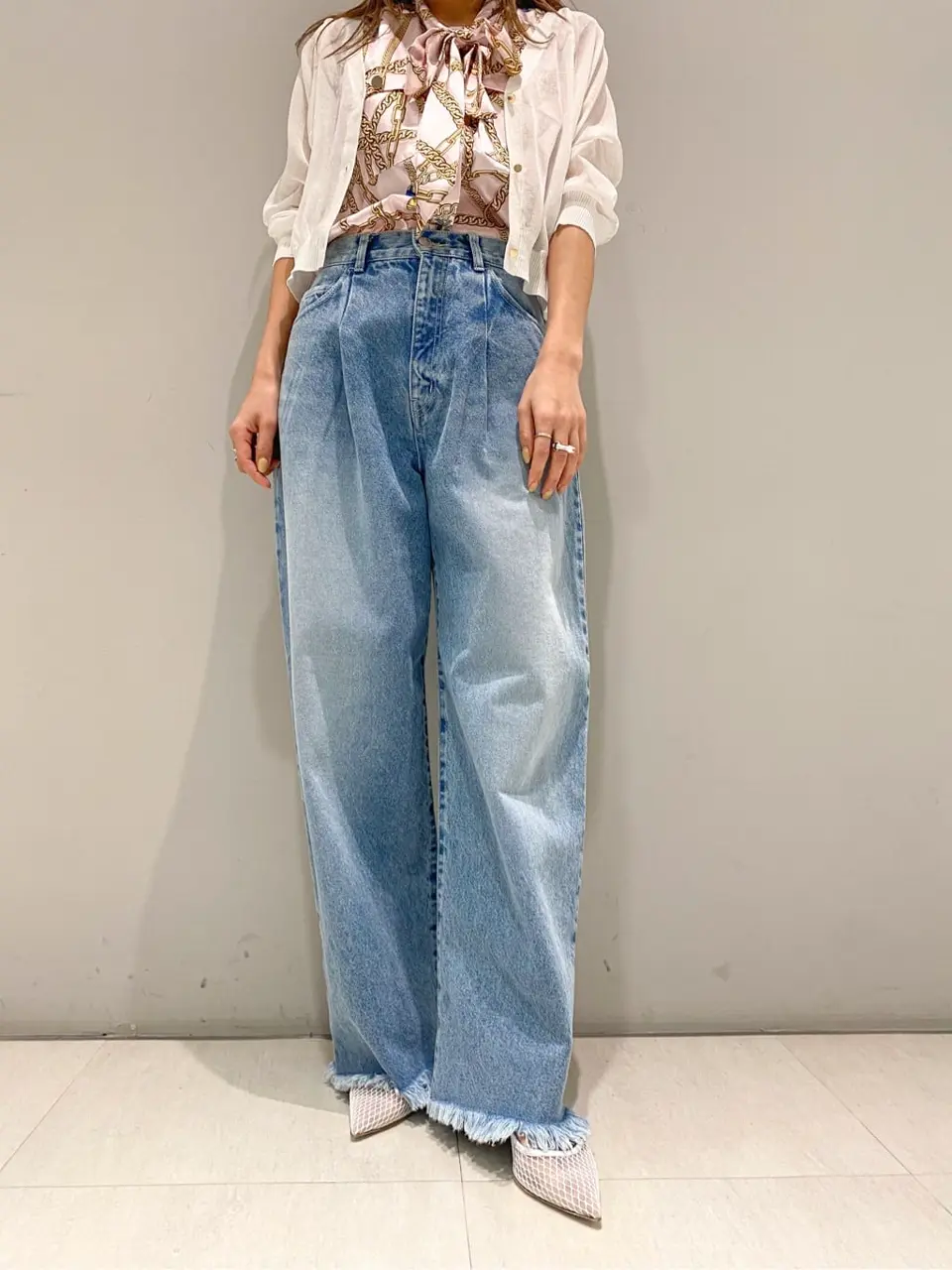 ORIGINATED IN GRACE CONTINENTAL yukimi yonee コーディネート画像