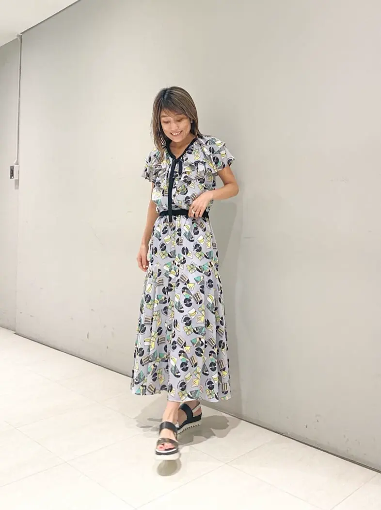 ORIGINATED IN GRACE CONTINENTAL yukimi yonee コーディネート画像