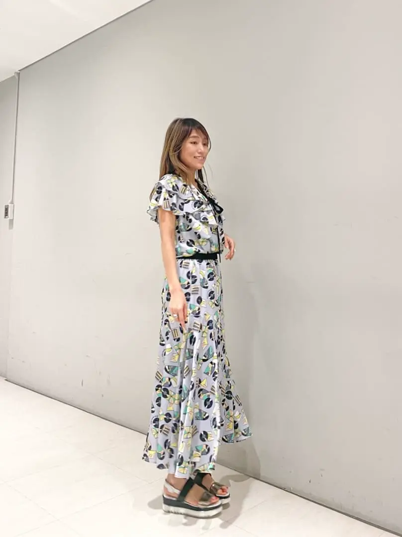 ORIGINATED IN GRACE CONTINENTAL yukimi yonee コーディネート画像