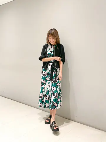 ORIGINATED IN GRACE CONTINENTAL yukimi yonee コーディネート画像