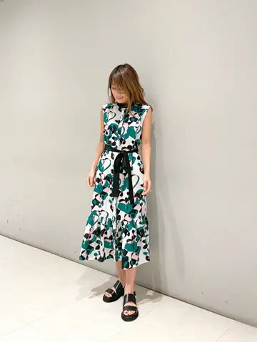 ORIGINATED IN GRACE CONTINENTAL yukimi yonee コーディネート画像