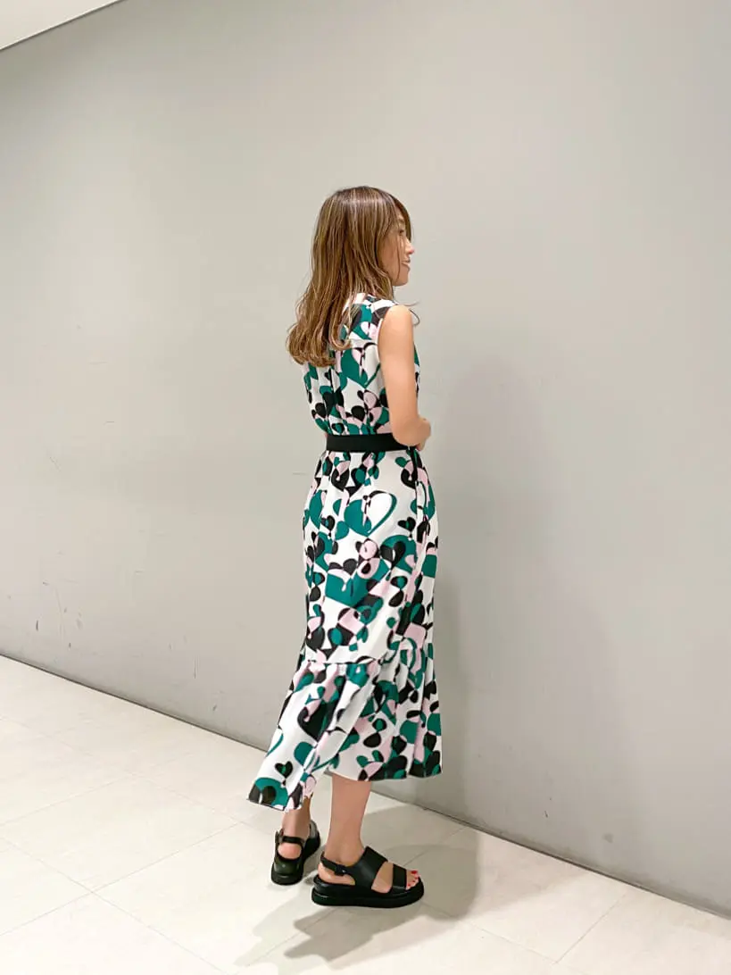 ORIGINATED IN GRACE CONTINENTAL yukimi yonee コーディネート画像