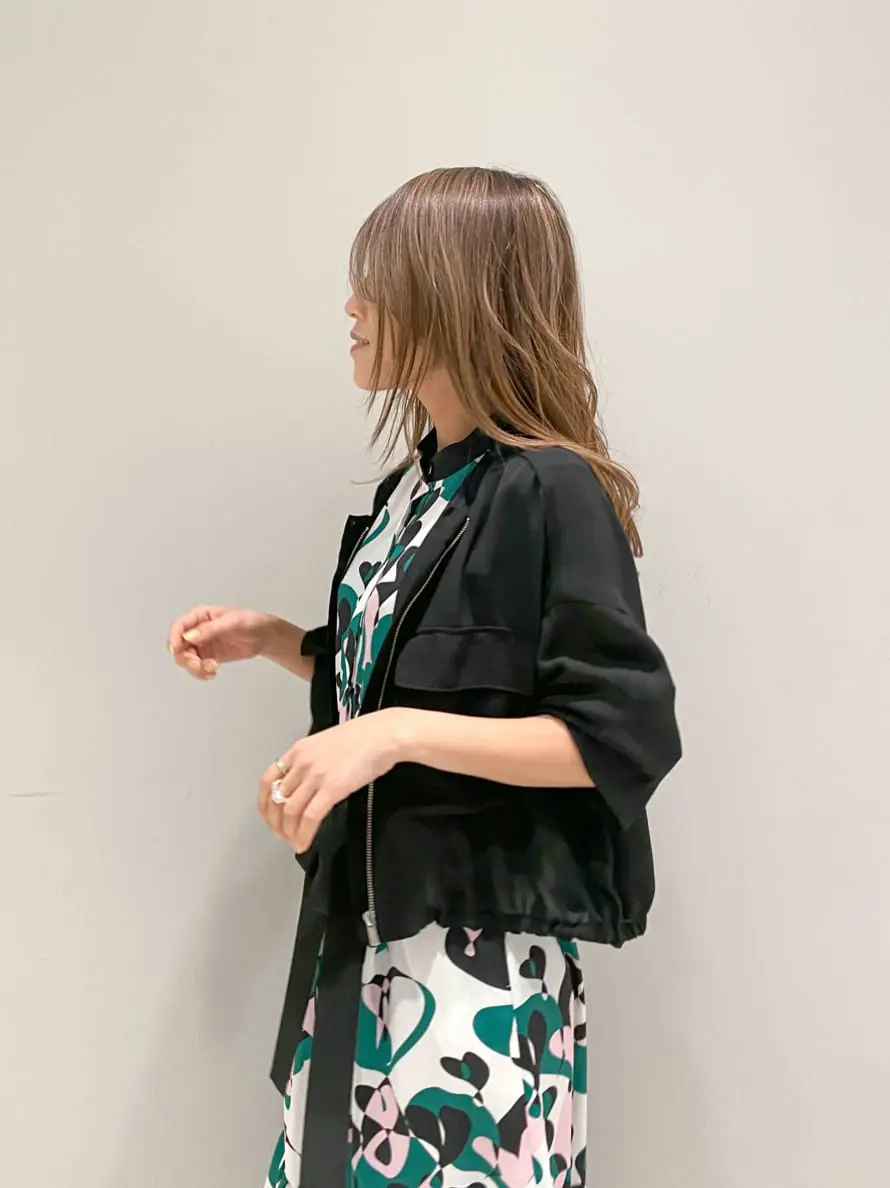 ORIGINATED IN GRACE CONTINENTAL yukimi yonee コーディネート画像