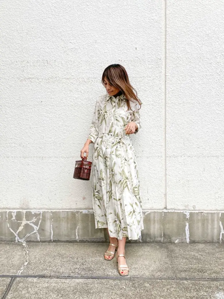 ORIGINATED IN GRACE CONTINENTAL yukimi yonee コーディネート画像