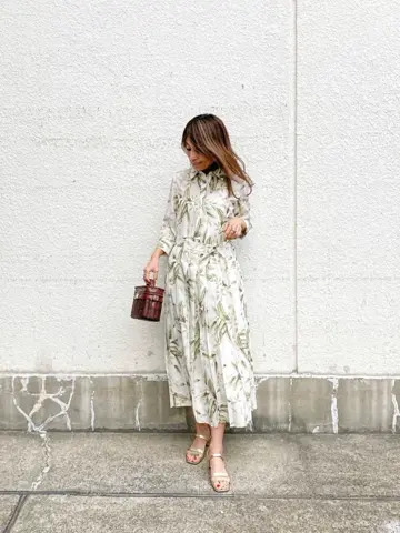 ORIGINATED IN GRACE CONTINENTAL yukimi yonee コーディネート画像