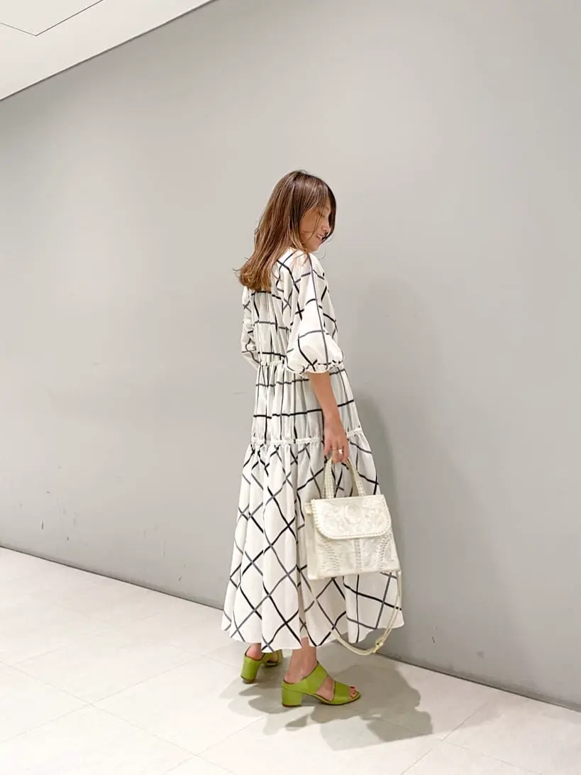 ORIGINATED IN GRACE CONTINENTAL yukimi yonee コーディネート画像