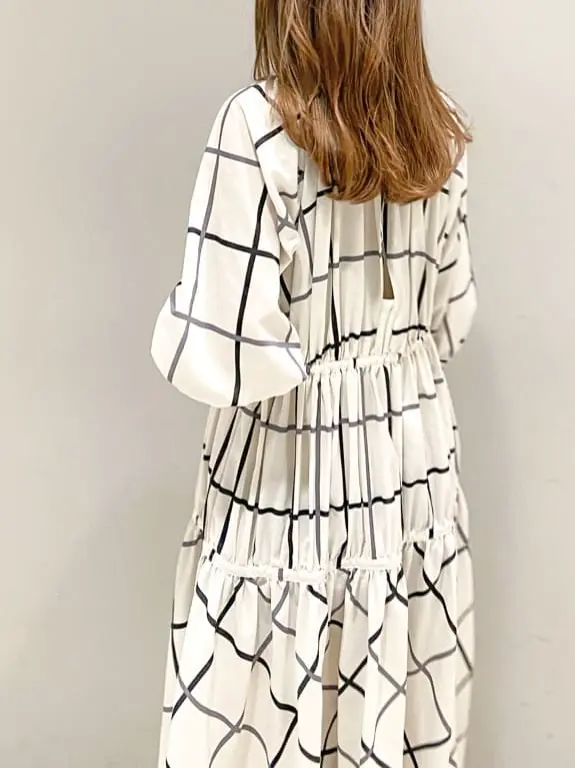 ORIGINATED IN GRACE CONTINENTAL yukimi yonee コーディネート画像