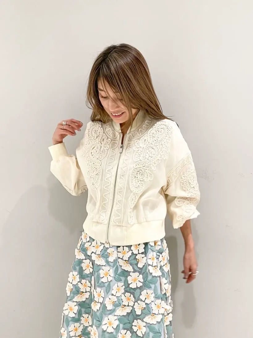 ORIGINATED IN GRACE CONTINENTAL yukimi yonee コーディネート画像