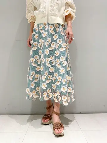 ORIGINATED IN GRACE CONTINENTAL yukimi yonee コーディネート画像