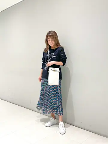 ORIGINATED IN GRACE CONTINENTAL yukimi yonee コーディネート画像